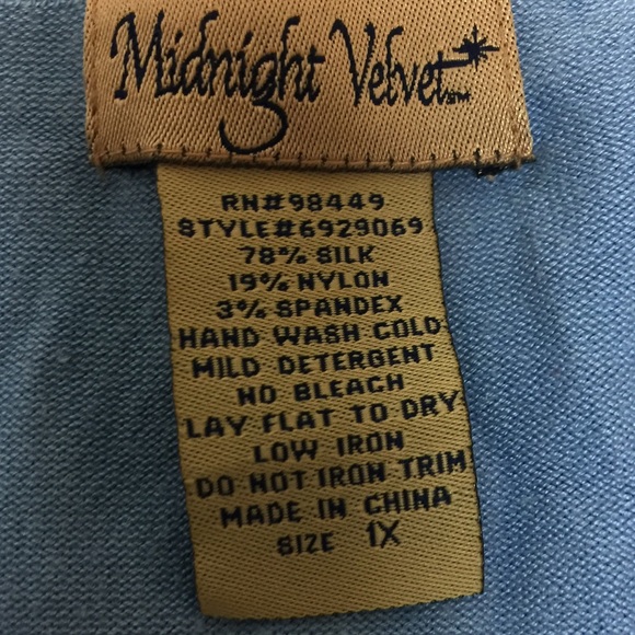 Beautiful Rhinestone & Beaded Vintage Sweater - Picture 6 of 7